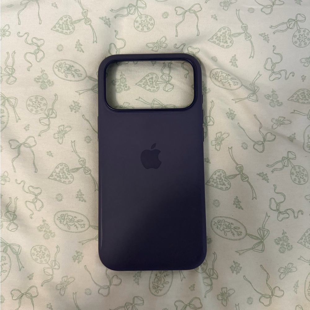 Apple Silicone Phone Case - Purple IPhone 17 pro max